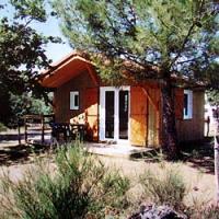 Vakanantiehuisje op Camping Domain de la Moretie.